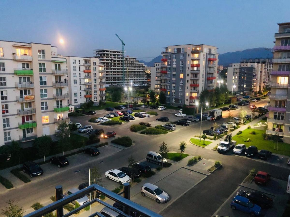 Apartmán Smart Chic Brašov Exteriér fotografie