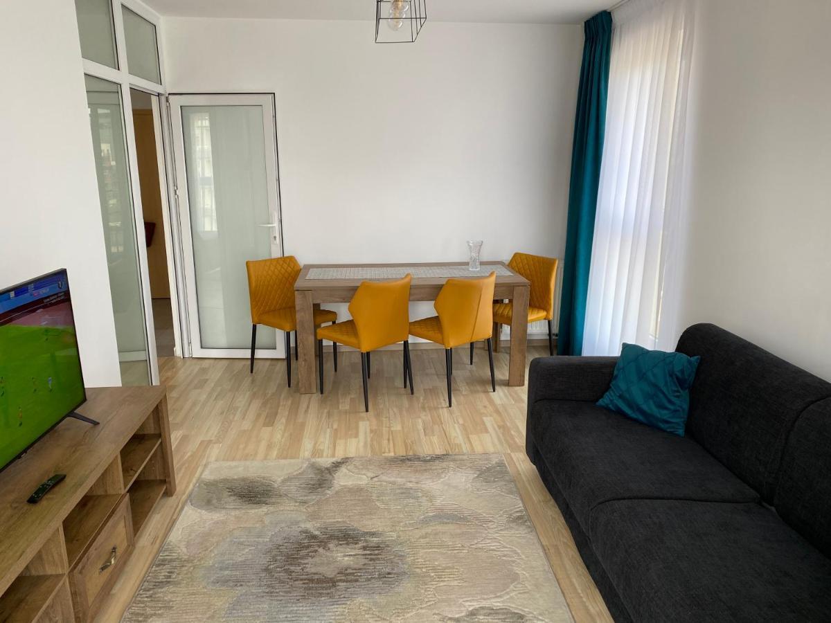 Apartmán Smart Chic Brašov Exteriér fotografie